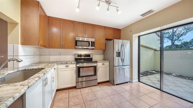 5294 HUNTINGWOOD COURT 59, Sarasota, FL 34235