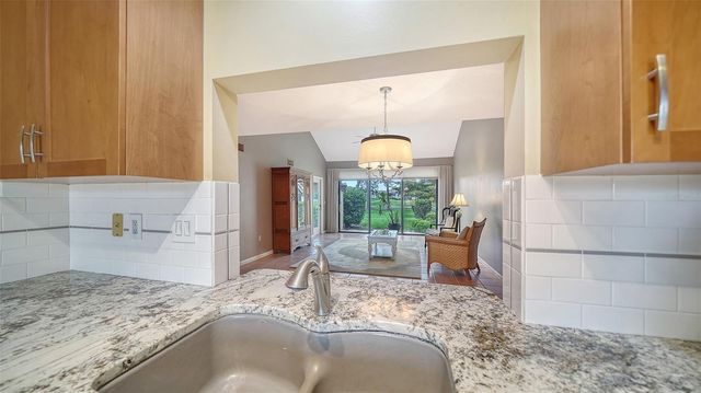 5294 HUNTINGWOOD COURT 59, Sarasota, FL 34235