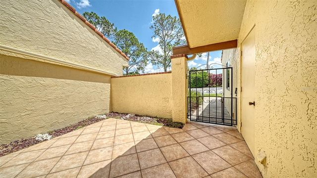 5294 HUNTINGWOOD COURT 59, Sarasota, FL 34235