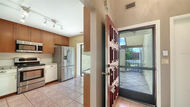 5294 HUNTINGWOOD COURT 59, Sarasota, FL 34235