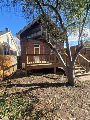 2247 Blendon Place, St Louis, MO 63143