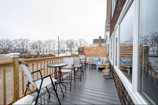 85 Kings Cove Beach Rd, Weymouth, MA 02191