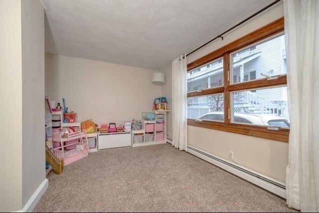 85 Kings Cove Beach Rd, Weymouth, MA 02191