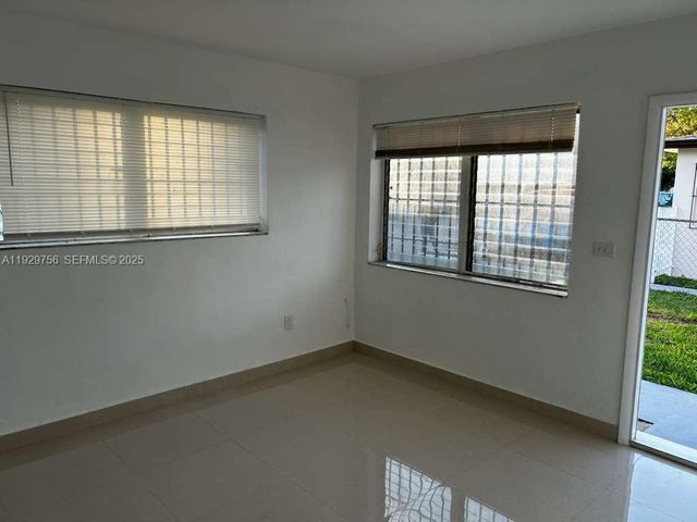 3120 NW 19th Ave 1, Miami, FL 33142