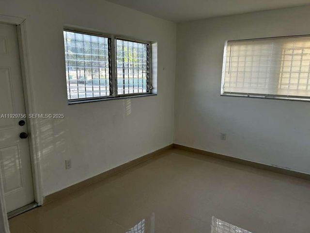 3120 NW 19th Ave 1, Miami, FL 33142