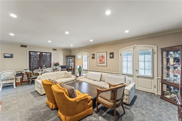3521 Yorkshire Road, Pasadena, CA 91107