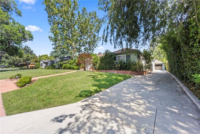 3521 Yorkshire Road, Pasadena, CA 91107