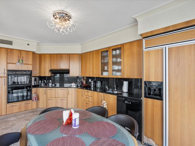 19111 Collins Ave 2503, Sunny Isles Beach, FL 33160