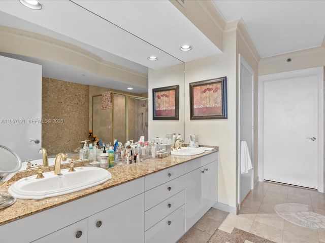 19111 Collins Ave 2503, Sunny Isles Beach, FL 33160