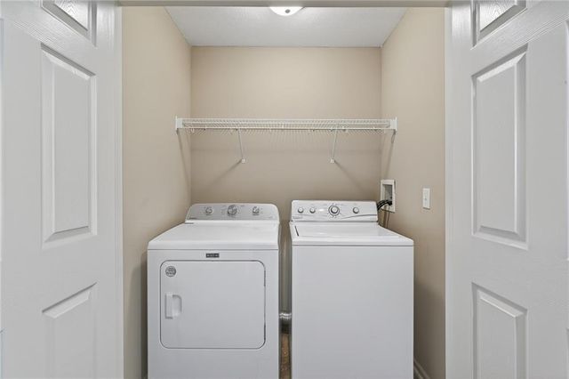 1023 Ironwood Court, Leavenworth, KS 66048