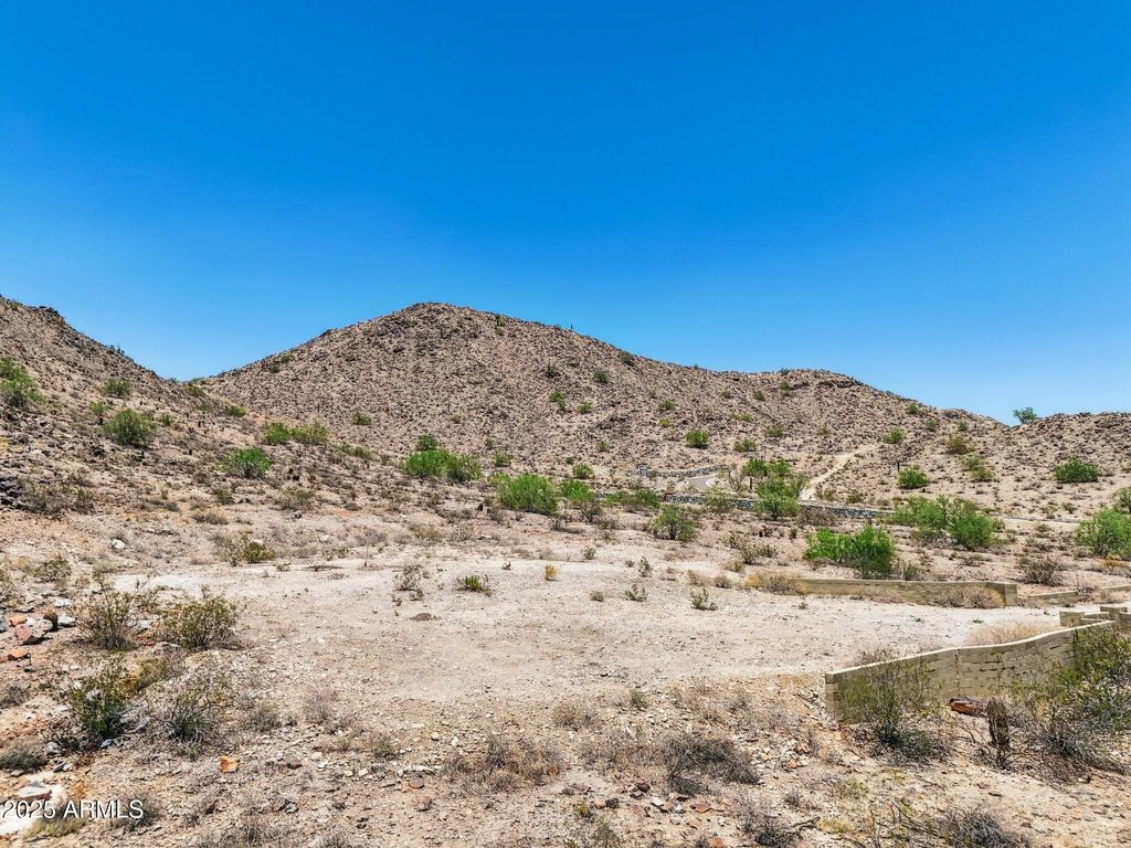 3284 N HIGHLANDS Drive 35, Buckeye, AZ 85396 — photo 5