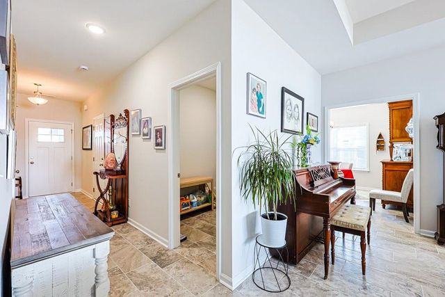 2821 Rivolet Dr., Conway, SC 29526