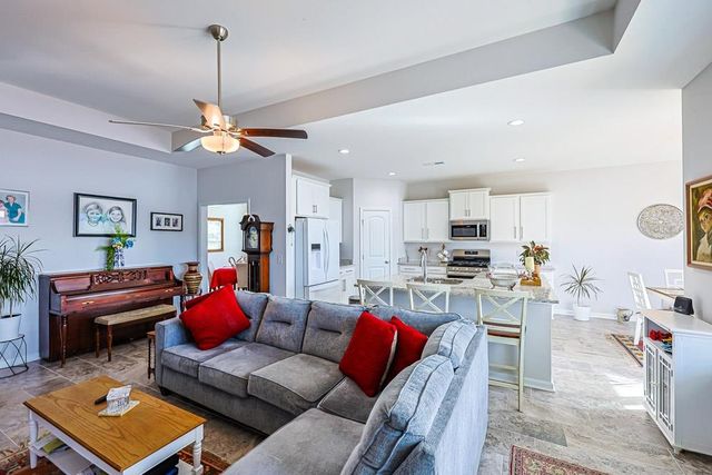 2821 Rivolet Dr., Conway, SC 29526