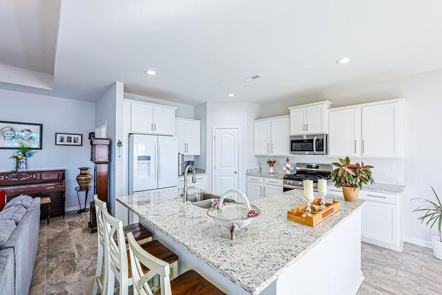 2821 Rivolet Dr., Conway, SC 29526