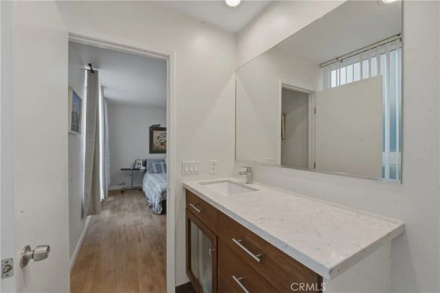 1803 E Ocean Boulevard 201, Long Beach, CA 90802