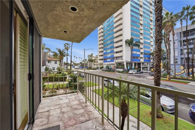 1803 E Ocean Boulevard 201, Long Beach, CA 90802