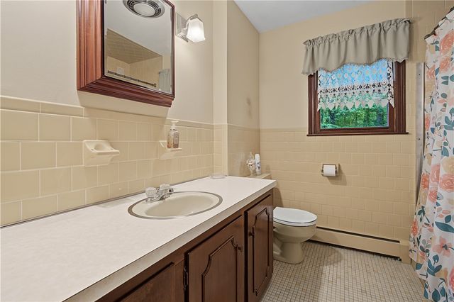 27 Peck Hill Road, Johnston, RI 02919