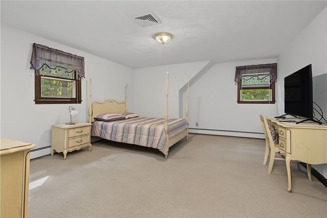 27 Peck Hill Road, Johnston, RI 02919