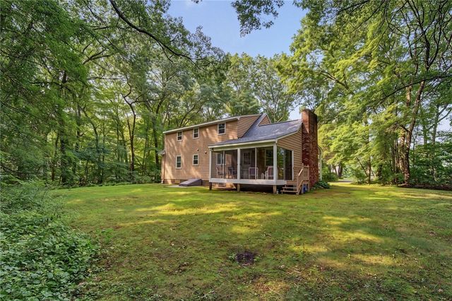 27 Peck Hill Road, Johnston, RI 02919