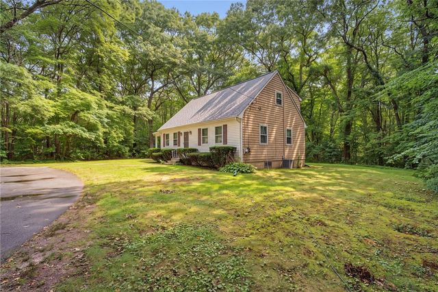 27 Peck Hill Road, Johnston, RI 02919