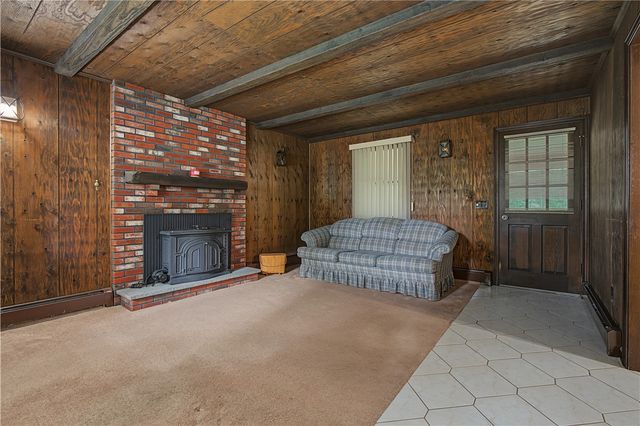 27 Peck Hill Road, Johnston, RI 02919