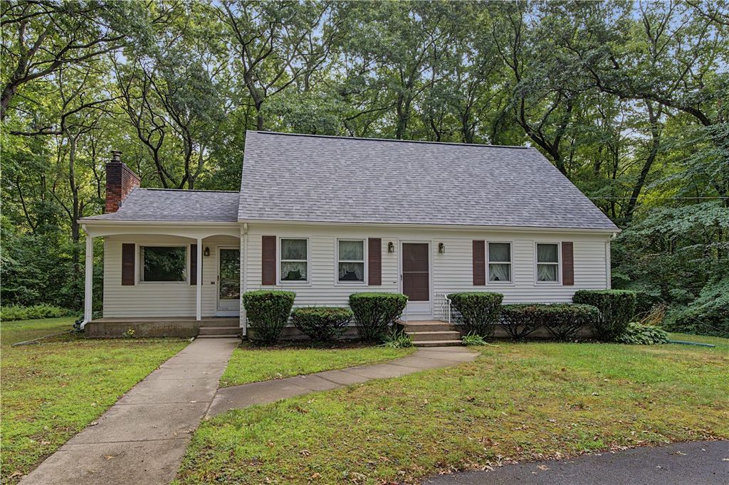27 Peck Hill Road, Johnston, RI 02919
