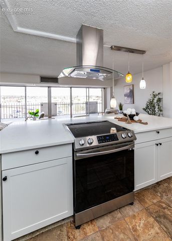 411 Lakewood Circle B430, Colorado Springs, CO 80910