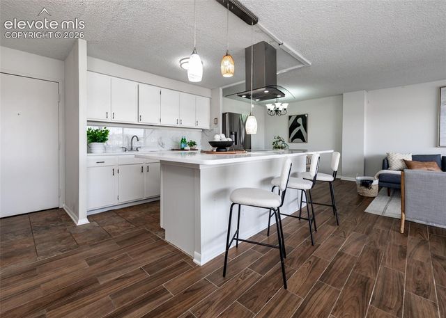 411 Lakewood Circle B430, Colorado Springs, CO 80910