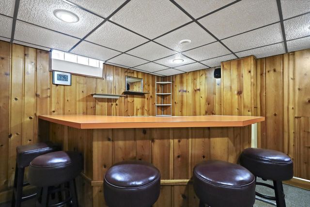 1718 Nagle AVENUE, Manitowoc, WI 54220