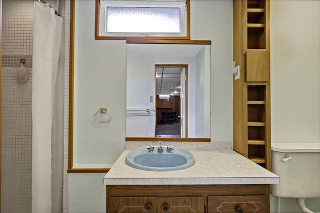 1718 Nagle AVENUE, Manitowoc, WI 54220