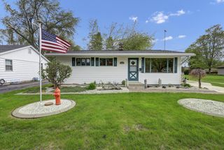 1718 Nagle AVENUE, Manitowoc, WI 54220