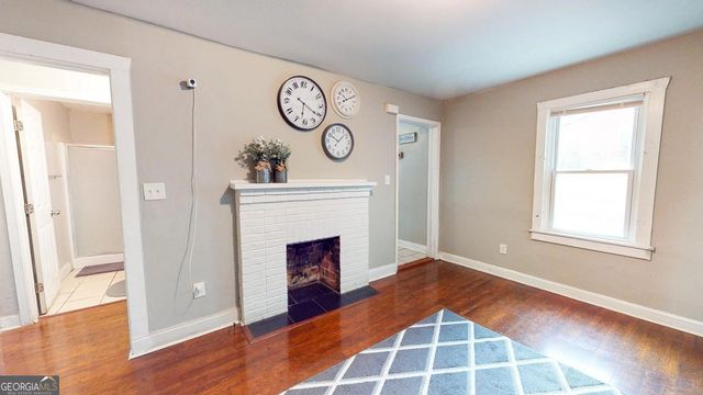 1860 North Avenue NW, Atlanta, GA 30318