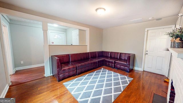 1860 North Avenue NW, Atlanta, GA 30318