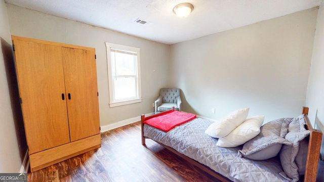 1860 North Avenue NW, Atlanta, GA 30318