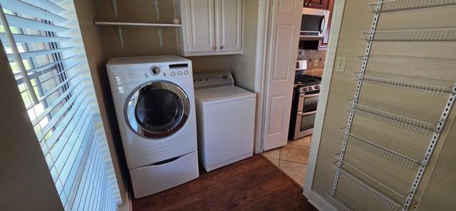 1323 Falling Leaf Lane, Seabrook, TX 77586