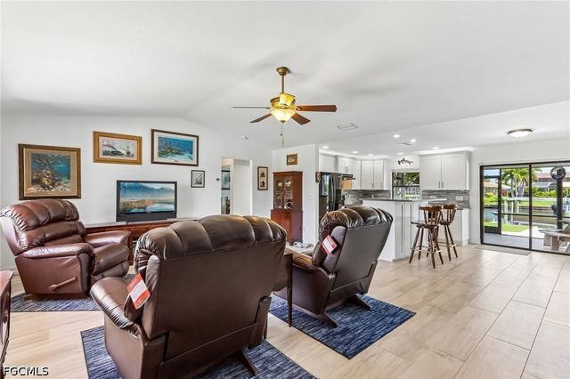 2609 SW 37th ST, Cape Coral, FL 33914