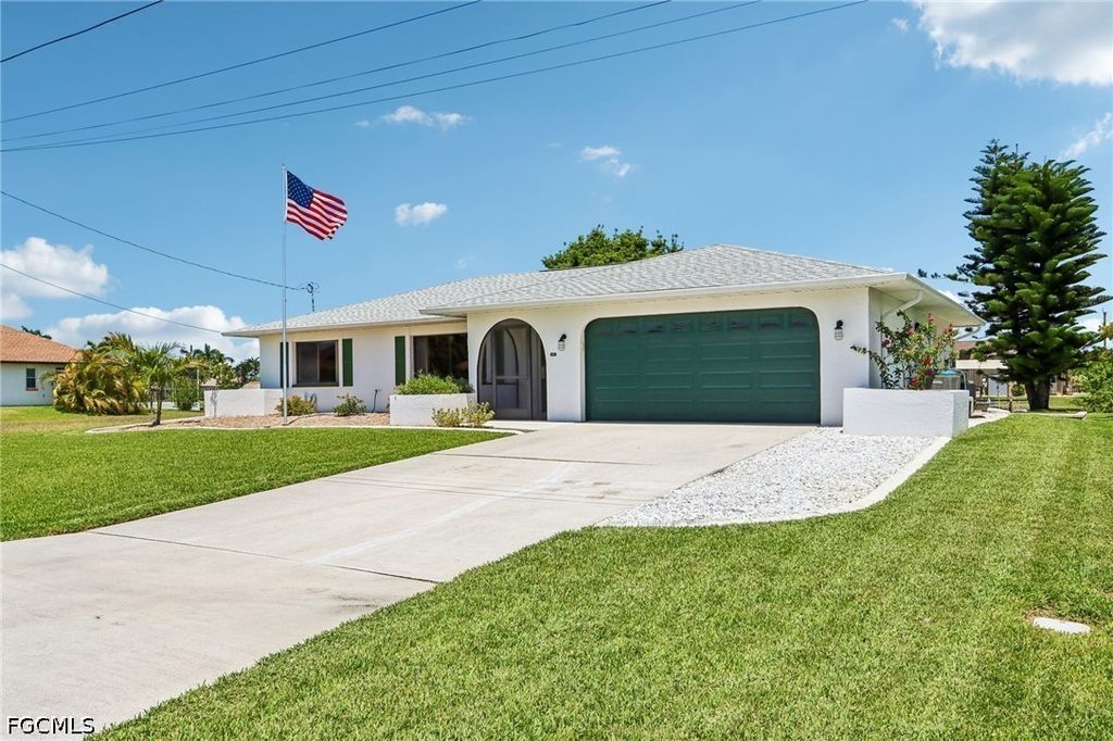 2609 SW 37th ST, Cape Coral, FL 33914