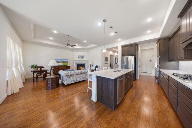 918 Capella Lane, Mansfield, TX 76063
