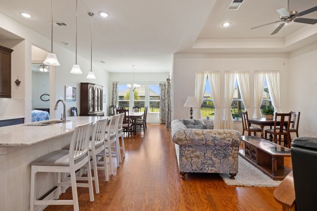 918 Capella Lane, Mansfield, TX 76063