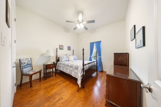 918 Capella Lane, Mansfield, TX 76063