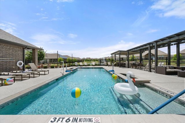 918 Capella Lane, Mansfield, TX 76063