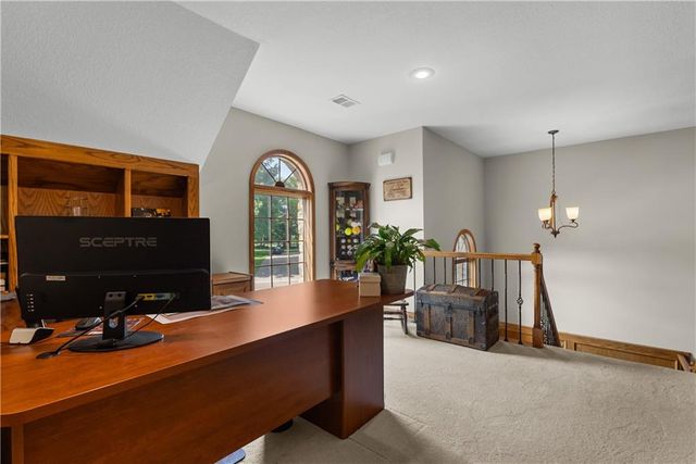 4214 Victory Circle, Lee's Summit, MO 64082