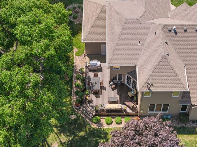 4214 Victory Circle, Lee's Summit, MO 64082