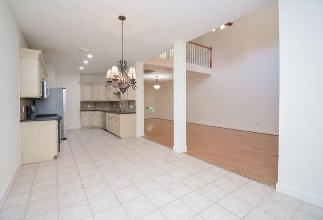 16407 N Eldridge Parkway C, Tomball, TX 77377