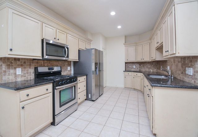16407 N Eldridge Parkway C, Tomball, TX 77377