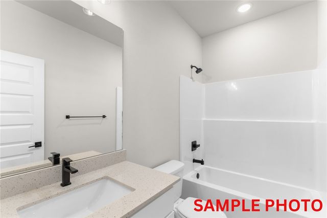 5900 SW Bear Creek Avenue, Bentonville, AR 72713