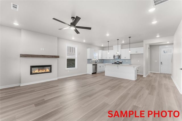 5900 SW Bear Creek Avenue, Bentonville, AR 72713