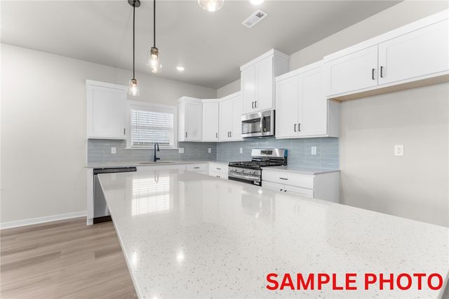 5900 SW Bear Creek Avenue, Bentonville, AR 72713