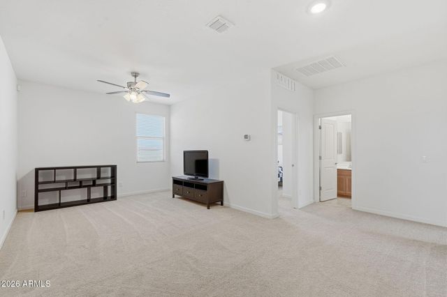 34015 N DESERT STAR Drive, San Tan Valley, AZ 85144