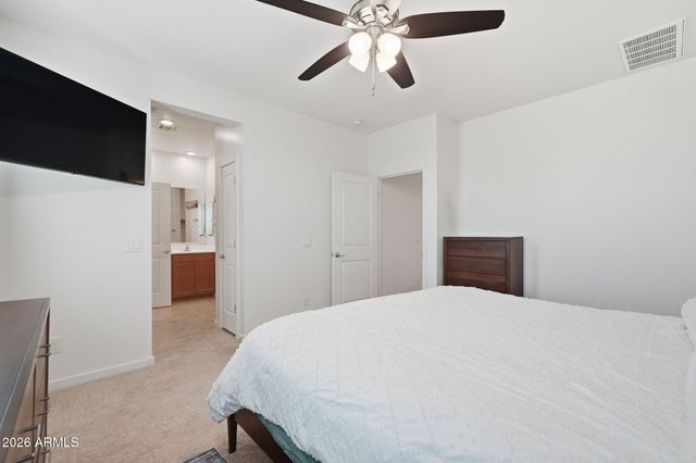 34015 N DESERT STAR Drive, San Tan Valley, AZ 85144
